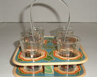 Vintage Child's Sweet Floral Tin Litho Drink Caddy.  Four Glasses