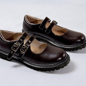 Dark Brown Leather Mary Jane Shoes - Retro Double Strap Buckle Detail - 70s/80s/90s Chunky Low Heel - Women’s Timeless Retro Footwear