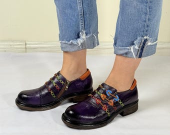 Hand-Painted Dark Purple Embossed Leather Oxford Shoes | Artisan Stitched Women’s Brogues | Vintage-Inspired Unique Footwear