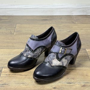 Handmade Women&#39;s Leather Wingtip Oxford Pumps  Buckle Detail, Chunky Block Heel - Black Vintage Shoes