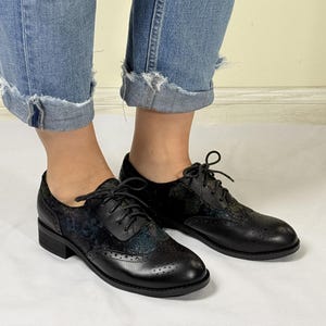Women Vintage Wingtip Oxford Shoes for Women Leather & Fabric Combination Brogues Retro Classic Design