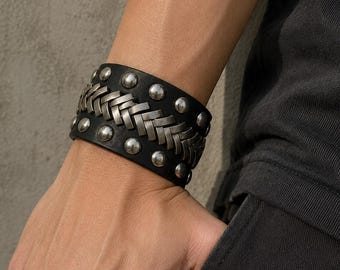 Black PU Leather Fishbone Cuff Bracelet, Studded Punk Biker Wristband, Gothic Wide Leather Bracelet, Unisex Rock Jewelry