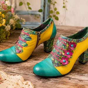 bohemian dress shoes Bohemian Flower Painted Brogue Shoes superladystar