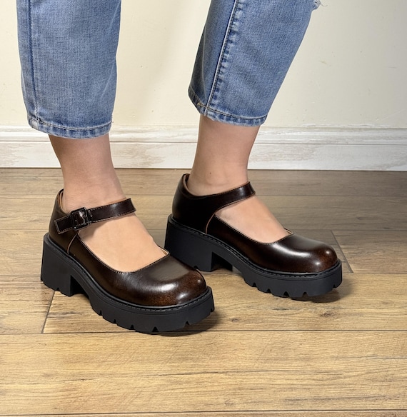 Brown Leather Platform Mary Jane Shoes for Women, Chunky Sole Shoes, Dark Academia Style, Gothic Platform Heels, Japanese Street Fashion
