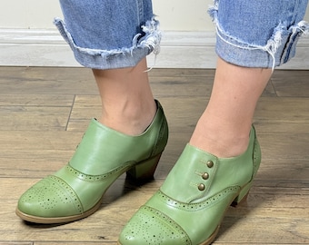 Vintage Inspired Light Green Leather Oxford Shoes, 5cm Chunky Heel