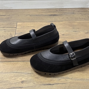 Women&#39;s Black Soft Leather Mary Janes - Wide Fit Anti-Slip Walking Shoes