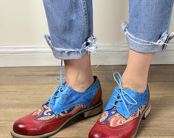 Handmade Two-Tone Leather Oxford Shoes: Bohemian Lace-Up Footwear