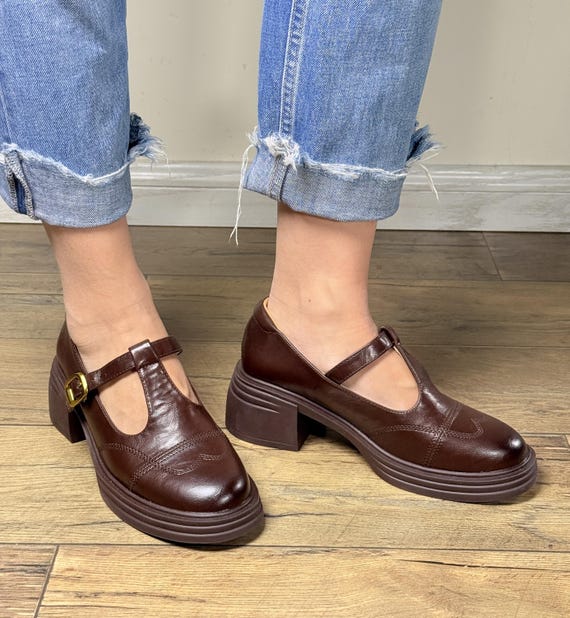 Vintage Brown Leather Mary Jane Shoes: Retro T-strap Block Heel - Etsy