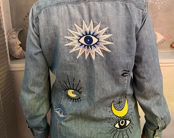 The EYES Have it! CHAPS Ralph Lauren Denim Evil EYES Denim Shirt Size Large Womens hand embroidered Eye Moon Celestial Mystic Shacket Jacket