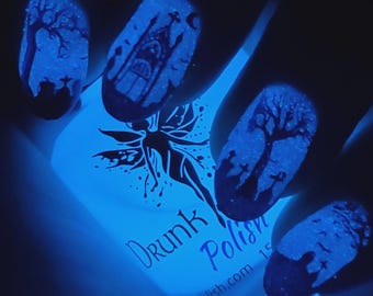 Wisp | True Blue Glow in the Dark Nail Polish Topper