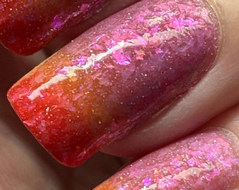 Dreamwalker | Tri-Thermal Nail Polish with Blue, Purple & Red Flakes and Tiny Silver Reflective Holo Glitter