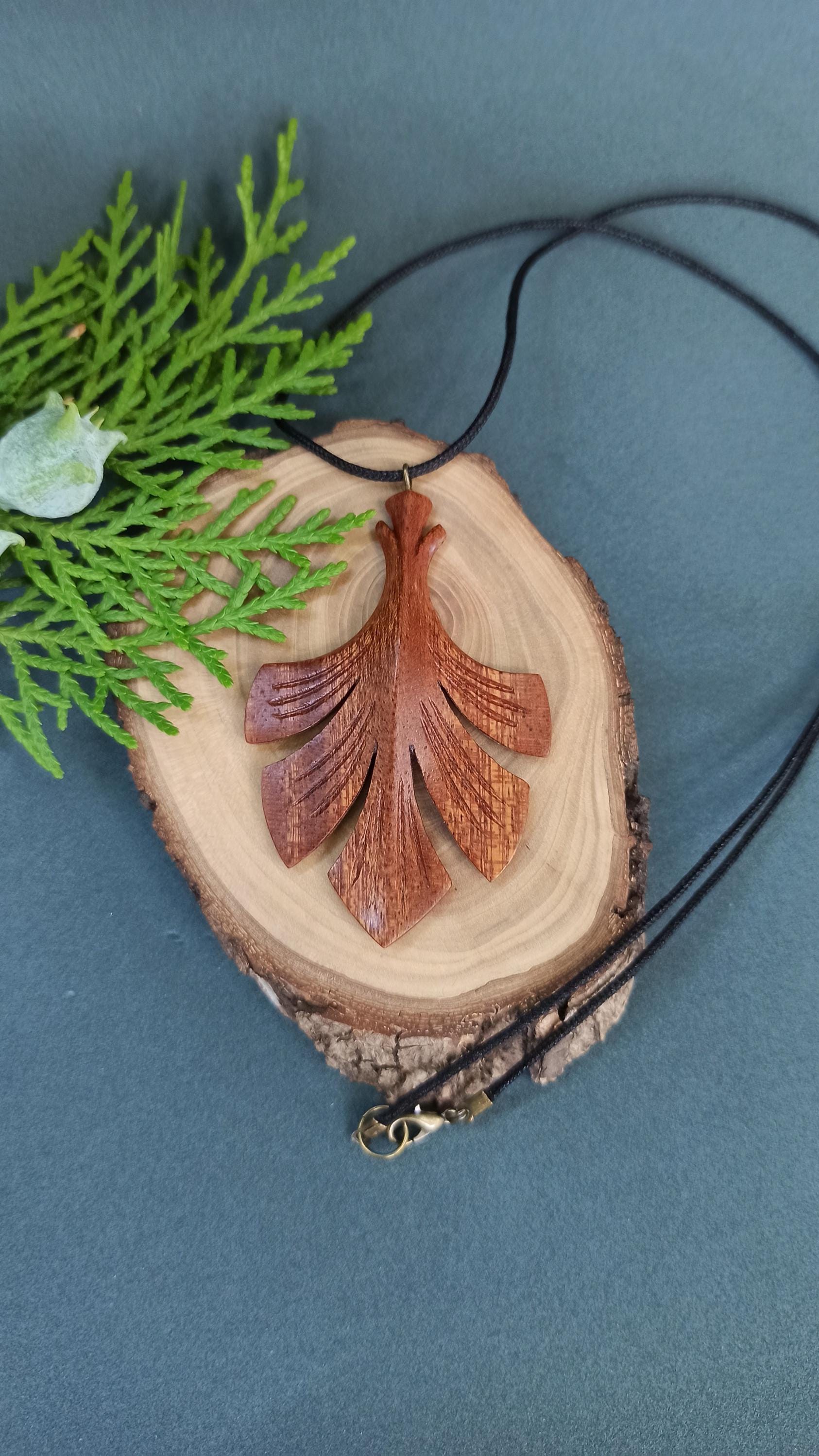 Wooden Handmade Pendant Leaf, Sapele, Customization - Thumbnail 6
