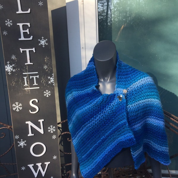 Blue waves shawl