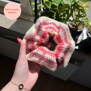Scrappy Scrunchie - Digital Crochet Pattern