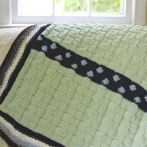 KNITTING PATTERN- Polka Dot Baby Blanket PDF knitting pattern