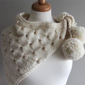 KNITTING PATTERN- The Lilith Shawl.  Scarf pattern.  Sarong.  PDF knitting pattern