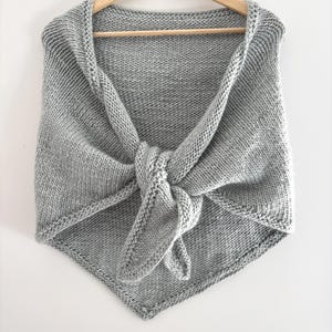 KNITTING PATTERN- Triangle Knit Scarf pattern.  Instant download