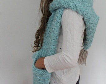 Indy Hooded Scarf Knitting Pattern: Chunky Yarn, Child to Adult Sizes (PDF Pattern)