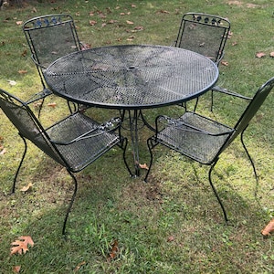Woodard Wrought Iron Patio Set: Table and 4 Chairs