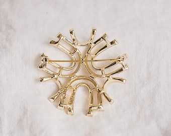 Gold Tone Sarah Coventry Abstract Brooch