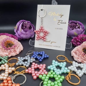 Recuerdos de boda en color rosa empolvado, llavero con perla en color rosa empolvado, llavero con perla, tarjeta de agradecimiento, recuerdos para eventos y celebraciones, regalos de boda