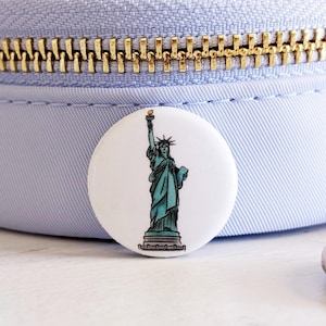 Statue of Liberty New York Button Pin, 1" Collectable Button Pin Badges for Backpack, Jacket, etc • Great for party favors & little gifts!