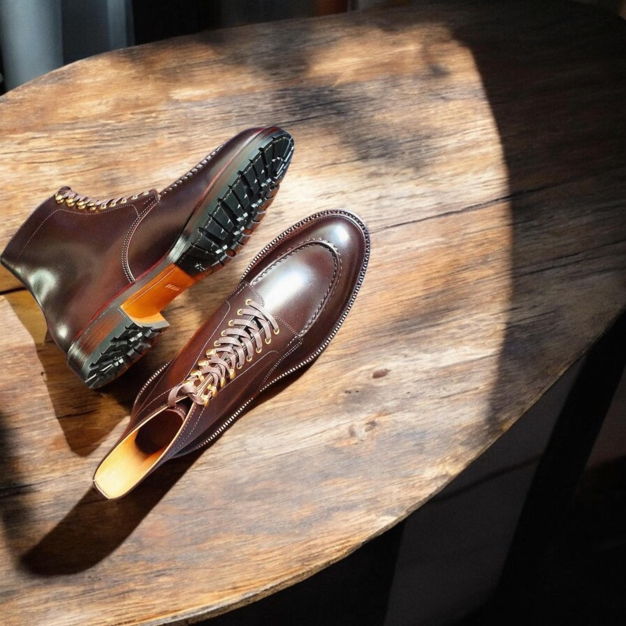 Leather Lace up Boots Vibram Sole