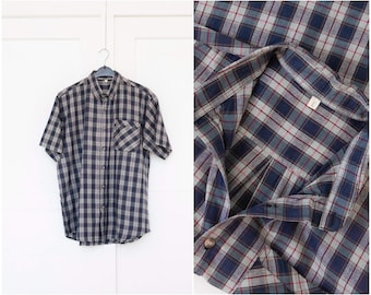 90s Plaid button down shirt men size L, Vintage fine check pattern short sleeve cotton top with chest pocket, Light summer collar overshirt