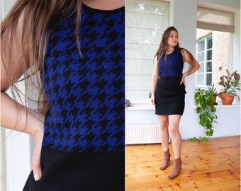 Vintage knitted sleeveless dress made in ITALY 90s wool and alpaca blend knit mini dress size S