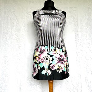 Minivestido geométrico vintage Y2K con estampado floral patchwork, ajustado, talla S