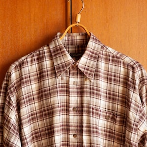 90s Plaid flannel shirt men size L, Vintage cotton flannel long sleeve shirt with chest pocket