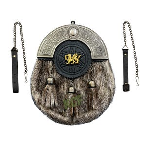 Dragón galés Insignia de oro Kilt Sporran Boda escocesa Kilt Sporran para hombre con cinturón de cadena Sporran