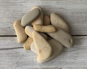 Sea Pottery, Vintage Pottery Pieces, Sea Pottery Pieces, Pottery Shards, Beachcombing Sea Pottery, Sea Glass, Historical Pottery Pieces