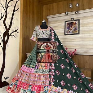 New Navratri Muslin Lehenga Choli Real Mirror Work lehenga choli Garba Dress Chaniya Choli Ghagra choli Ready to Wear lehenga Traditional