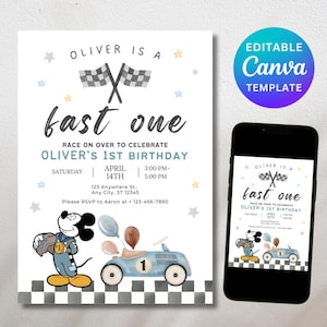 Puede incluir: Plantilla de invitación para una fiesta de cumpleaños con temática de carreras. El diseño presenta el texto "Oliver is a fast one", un coche de carreras de dibujos animados y Mickey Mouse. La invitación está sobre un fondo blanco con detalles a cuadros grises y negros.
