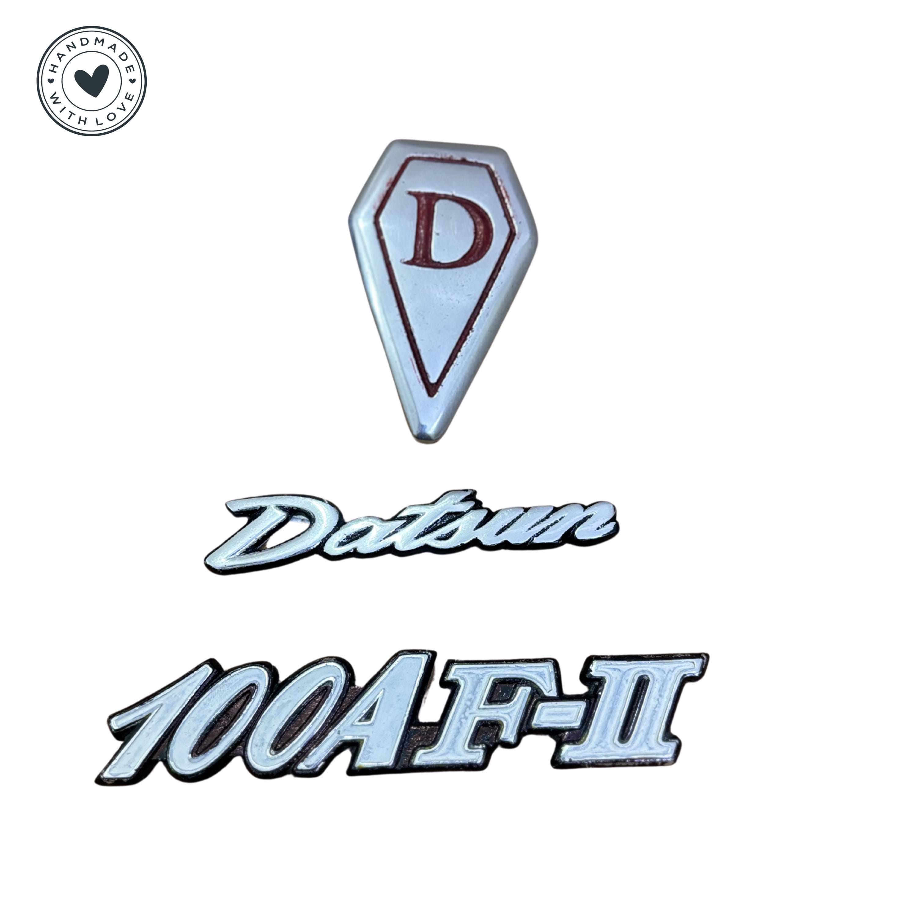Datsun emblem - Etsy 日本