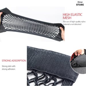 K&ouml;nnte beinhalten: Ein schwarzes, elastisches Netz zur Aufbewahrung in rechteckiger Form mit verst&auml;rkten Kanten. Der Text HIGH ELASTIC MESH und STRONG ADSORPTION ist sichtbar. Das Netz wird gedehnt dargestellt und ein Detail zeigt die Kleber&uuml;ckseite.
