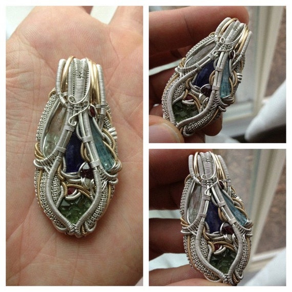 Items similar to Pendant 1 on Etsy