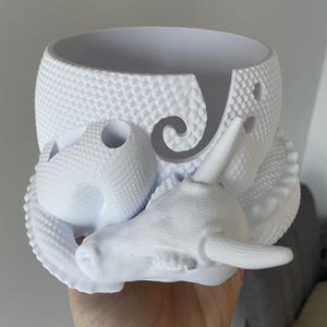 Dragon Yarn Bowl – Fantasy Knitting & Crochet Holder, Decorative Yarn Storage for Crafters, Unique Gift for Knitters  Crocheters