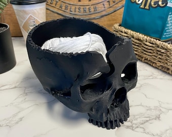 Skull Yarn Bowl for Crocheting & Knitting – Gothic Crochet Bowl, Spooky Yarn Holder, Halloween Knitting Gift for Crafters