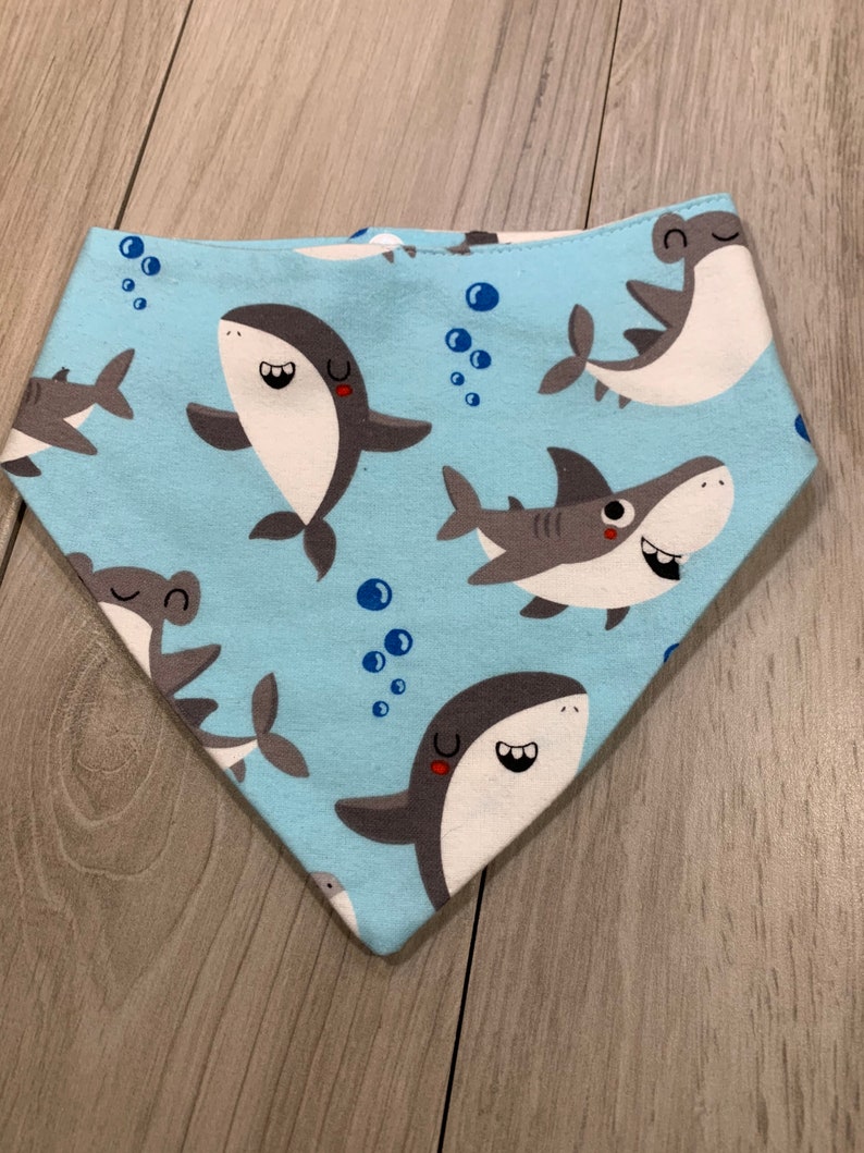 100/% Cotton flannel washable and durable Baby Shark Pet Bandana with snaps Many sizes!