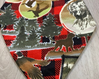 Hunting plaid Pet Bandana with snaps: 100% Cotton flannel, washable and durable. Many sizes!