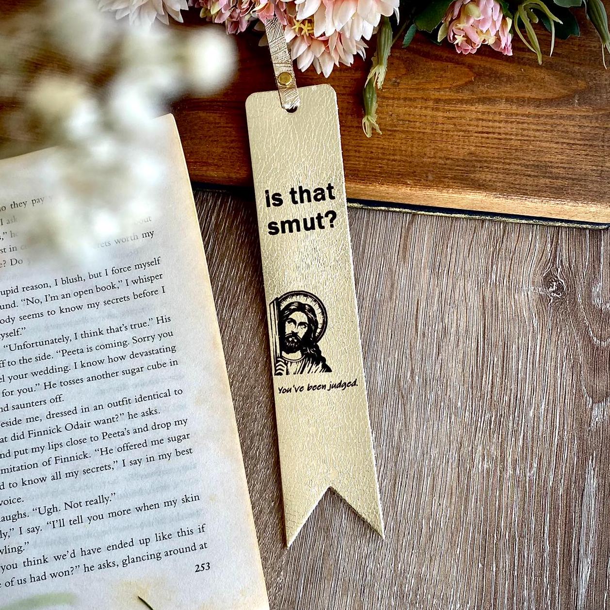 Peeking Jesus Leather Bookmark Funny Book Lover Gift Gold Bookmark for Romance Readers Smut Lover Gift Unique Reading Accessory