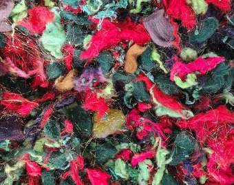 Mary Queen Of Scots - Rare Sheep Breed Recycled Wool Mallow Cotton Bamboo Sparkle Texture Blend - 4 Oz