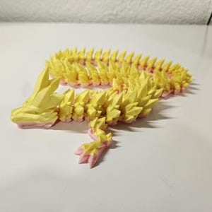 Kristalldrache Edelsteindrache beweglich Fidget Toy Schreibtischspielzeig 3D Druck