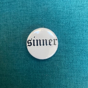 Last Dinner Party pin badge