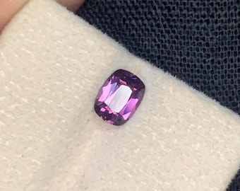 Roodroze spinel-edelsteen: 1,05 karaat VVS Birma-spinel