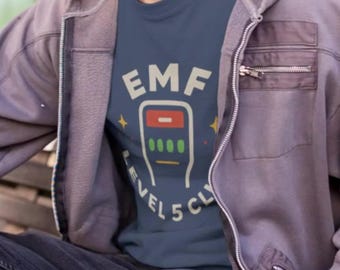 EMFレベル5クラブTシャツ - ゴーストハンティング、PhasmophobiaゲーマーTシャツ、面白いゴーストハンターギフト