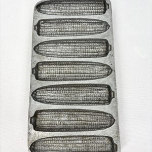 Vintage Wagner Ware Junior Krusty Korn Kobs Corn Cast Iron Bread Pan image 3