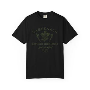 Sassenach Scottish Highlands T-Shirt - Comfort Colors Romance Tee immagine 13